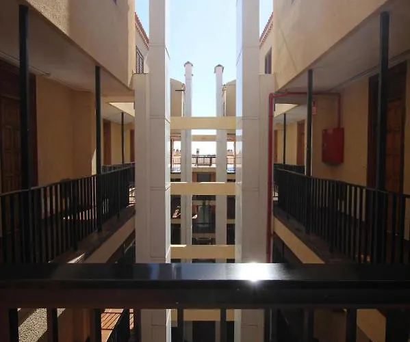 아파트 Playa De Vistas - Family 아로나